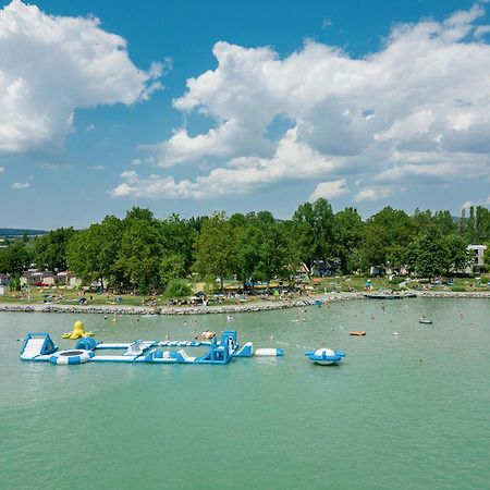 Balatontourist Fuered Camping & Bungalows Balatonfüred Екстериор снимка